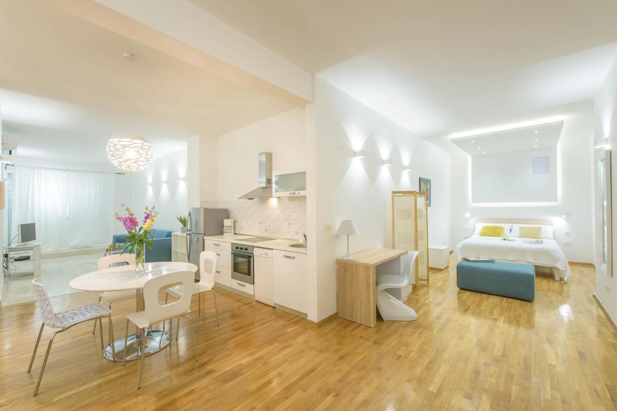 Deluxe Beach Apartments Renata Split Exterior photo