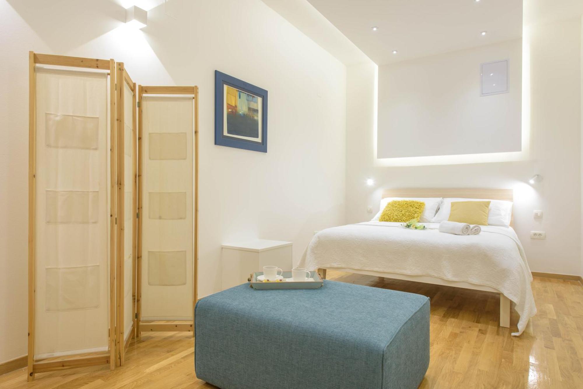Deluxe Beach Apartments Renata Split Exterior photo